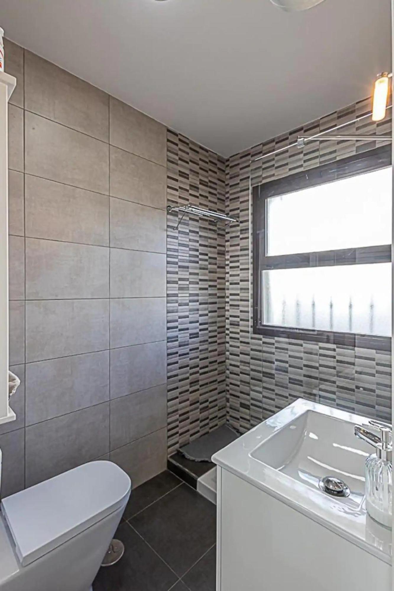 Encantador Apartamento En Primera Linea De Playa Benalmádena Extérieur photo